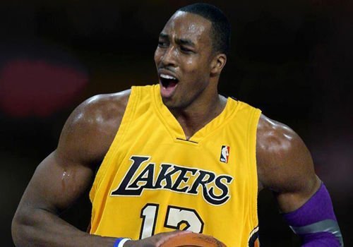 欧冠92年改制后戴帽数前10：梅西、C罗8次第1，姆巴佩5次第4（自1992年欧冠改制以来帽子戏法次数前十：梅西、C罗各8次并列第一，姆巴佩5次居第4）