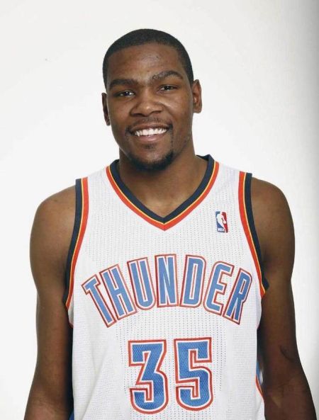 韩足晚报（2025.11.12~13）韩期待击败玻利维亚（韩国足球晚报 2025.11.12-13：韩国志在拿下玻利维亚）