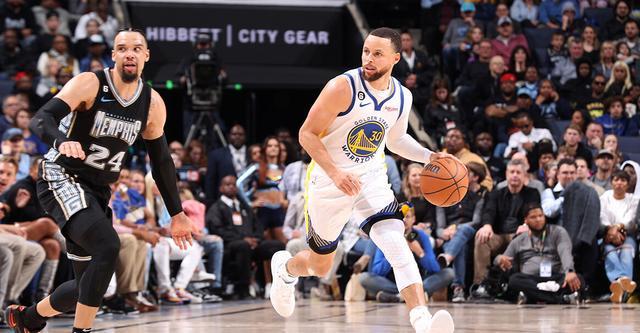 官方：传奇主帅希斯菲尔德等三人入选德国足球名人堂（德足名人堂再添新成员：希斯菲尔德等三人获官方入选）