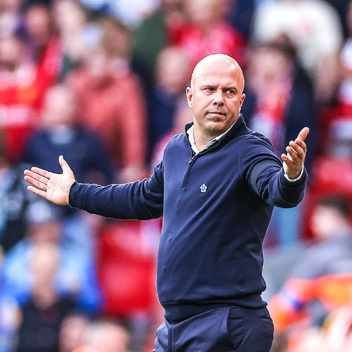 如何打出更有效的团队传切？（提升团队传切效率的关键策略）