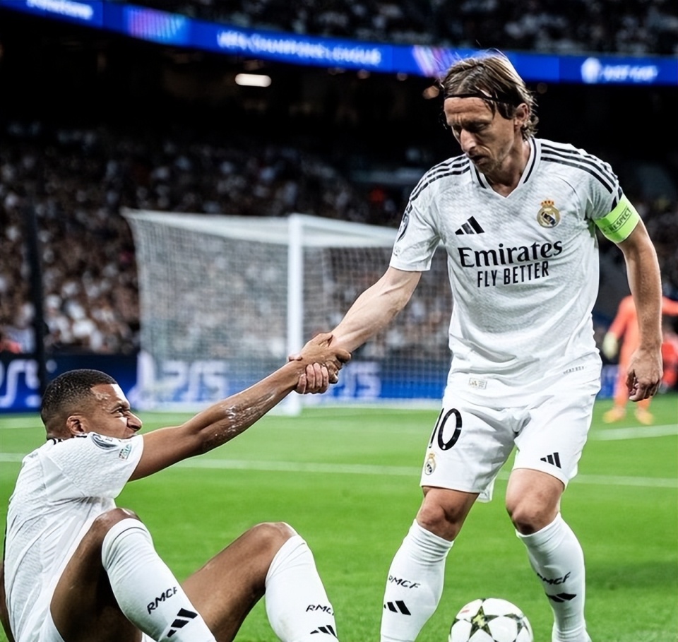 篮球火箭球队战术布置调整（火箭队战术体系调整）