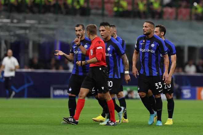 FIFA公布年度最佳候选：登贝莱、姆巴佩、凯恩在列（FIFA年度最佳候选出炉：姆巴佩、凯恩、登贝莱入围）