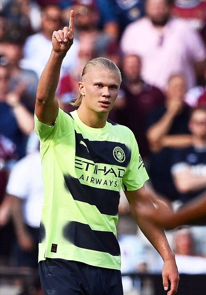 官方：波多尔斯基收购扎布热矿工少数股份，成为第二大股东（官宣：波多尔斯基入股扎布热矿工，持少数股权成第二大股东）